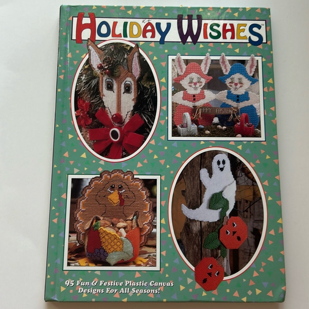1996 Vintage 95 Plastic Canvas Projects Hardcover Book